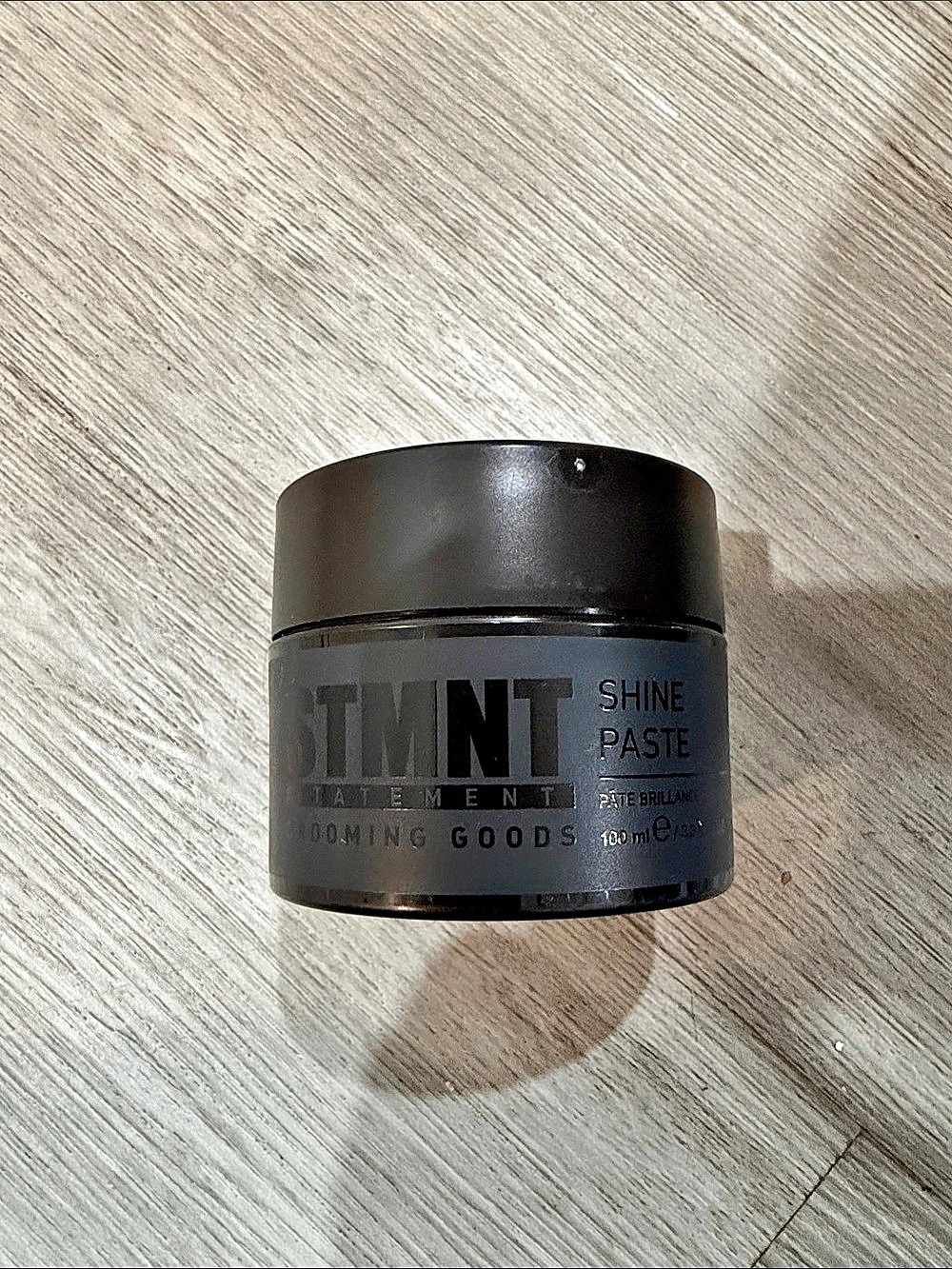 STMT Shine Paste Hair Styling